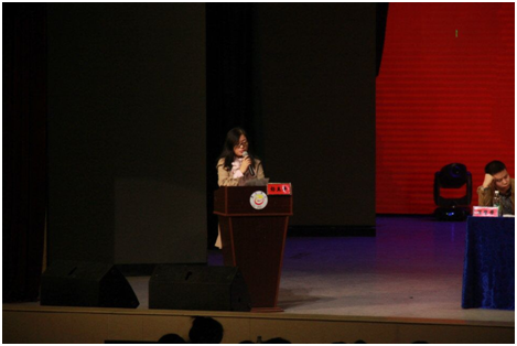 (图为吴利华发言)